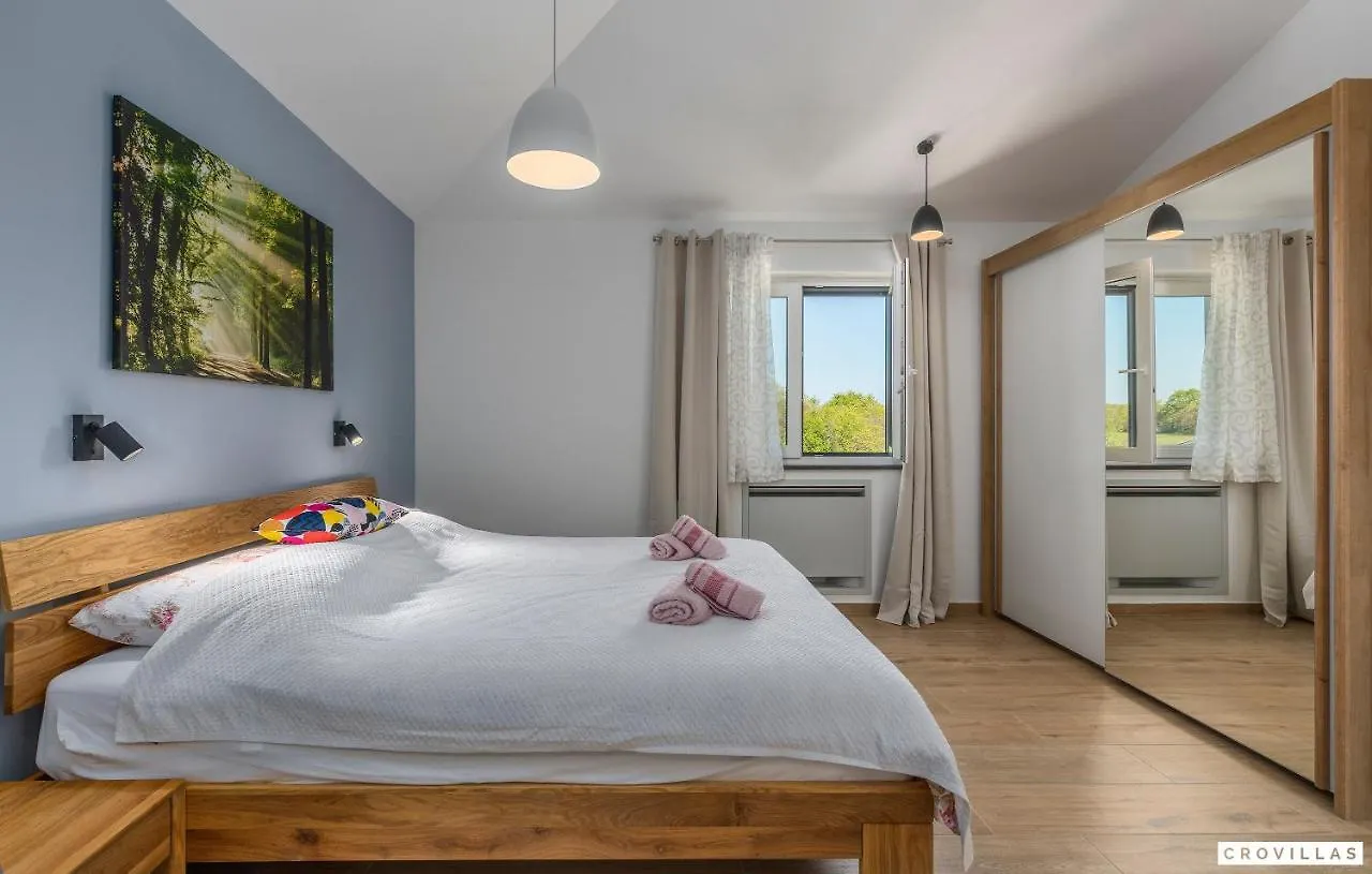 Lucija Villa Marcana Croatia